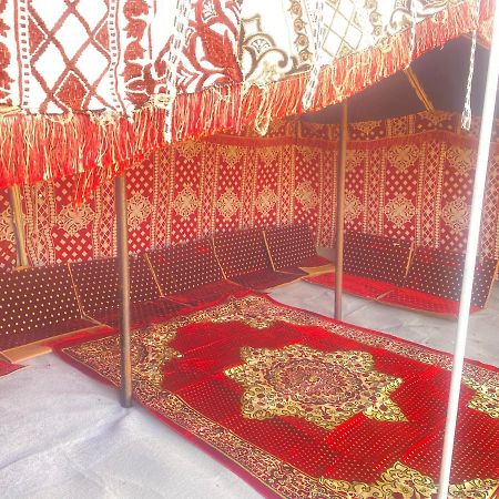 Badīyah Private Desert Eco Camp المظهر الخارجي الصورة